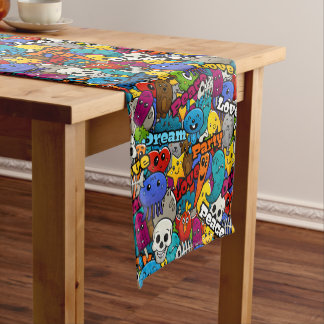 Chemin De Table Court Caractères graffitis colorés Motif
