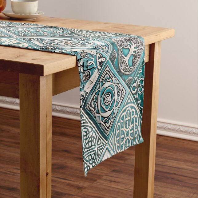 Chemin De Table Court Carreaux celtes irlandais (In Situ)