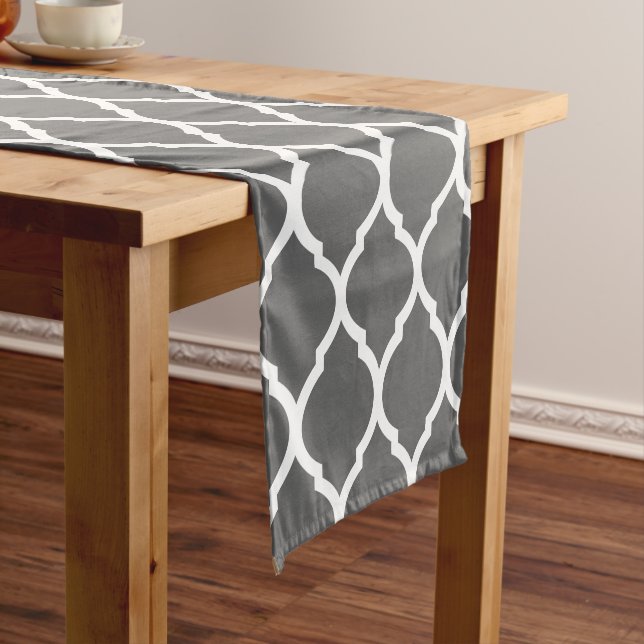 Chemin De Table Court Charcoal Grey Quatrefoil (In Situ)