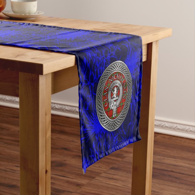 Chemin De Table Court Clan Nicholson Crest & Tartan Knot (In Situ)