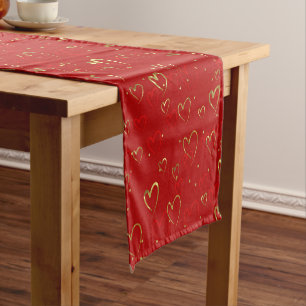 Chemin De Table Court Coeurs rouge et or sur le Motif rouge de Valentine