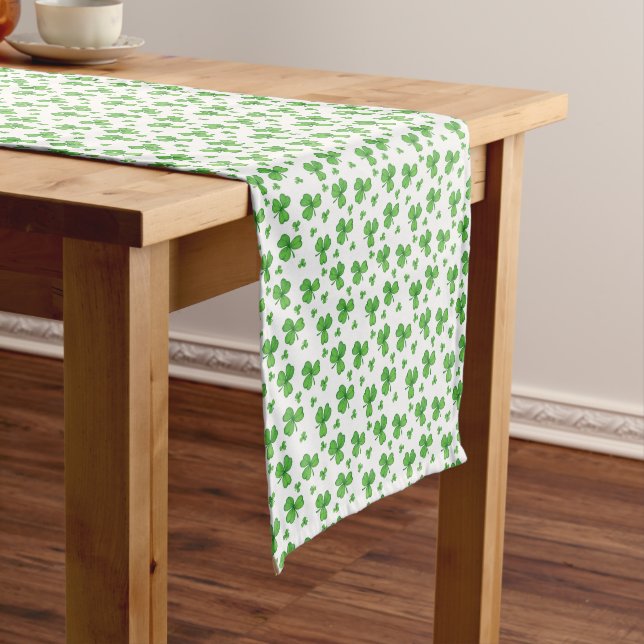 Chemin De Table Court cool Saint Patrick's Day Shamrock carrelé motif (In Situ)