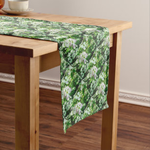 Chemin De Table Court Cornouiller de ressort