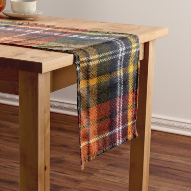 Chemin De Table Court Cosy Orange et Navy Tartan Flannel Coureur de tabl (In Situ)