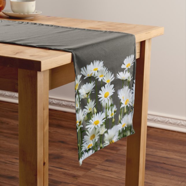 Chemin De Table Court Daisies on Grey (In Situ)