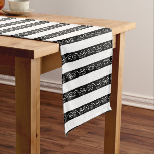 Chemin De Table Court Design rayé noir blanc