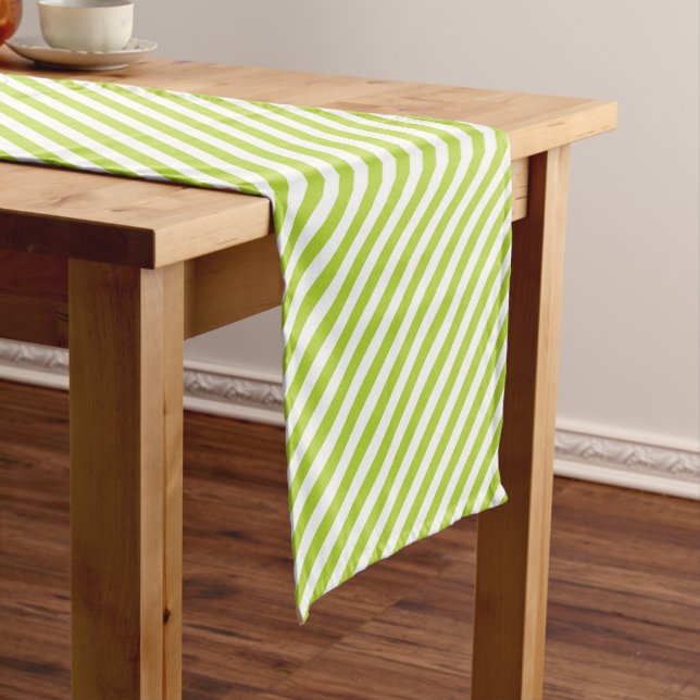 Chemin De Table Court Diagonal lime green and white stripes pattern (In Situ)