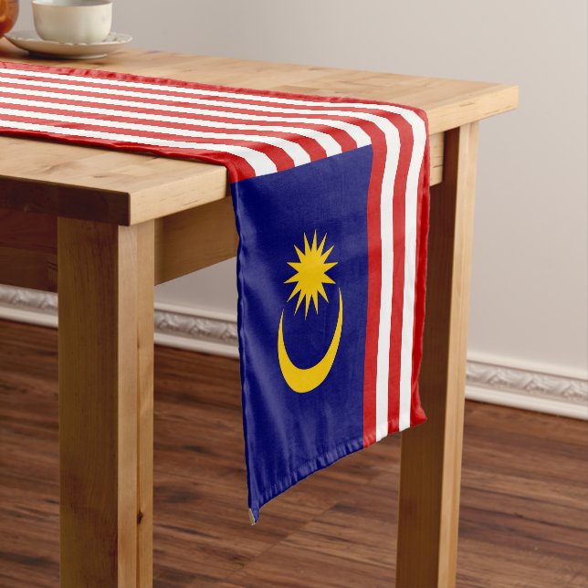 Chemin De Table Court Drapeau de Malaisie (In Situ)