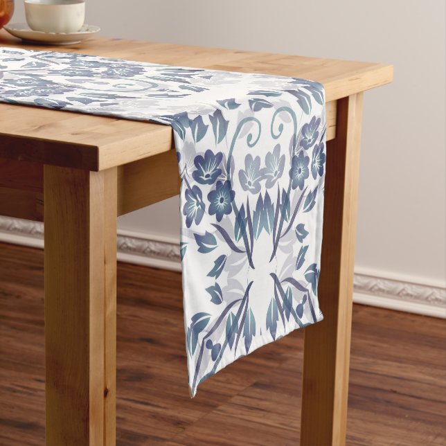 Chemin De Table Court Dusty Blue Floral Mandala  (In Situ)