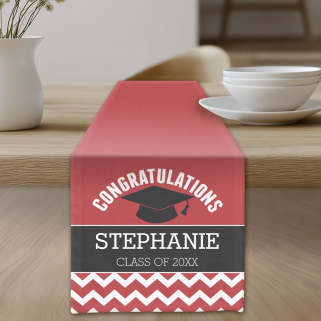 Chemin De Table Court Félicitations Diplômé - Red Black Graduation (Custom Graduation Table Runner)