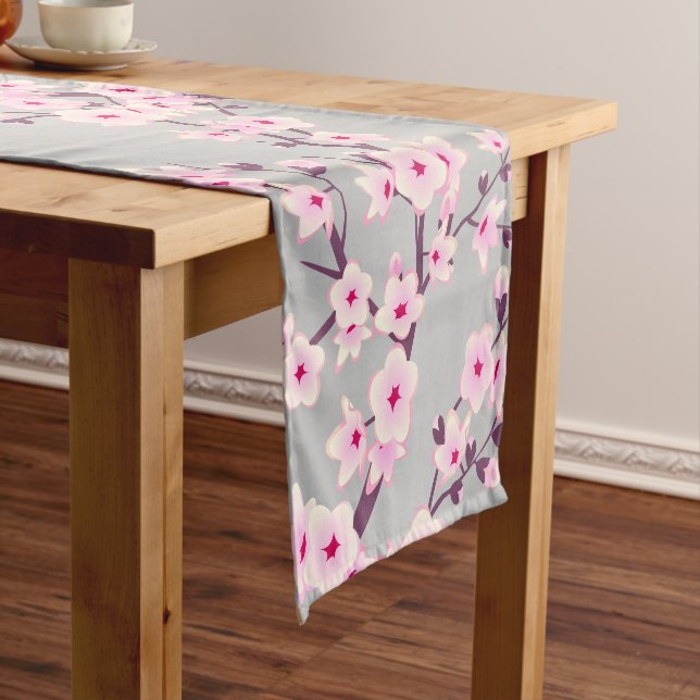 Chemin De Table Court Fleur de cerisier rose gris (In Situ)