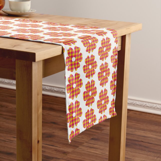 Chemin De Table Court Flower Shape Plaid Yellow Orange Pink Table Runner (In Situ)