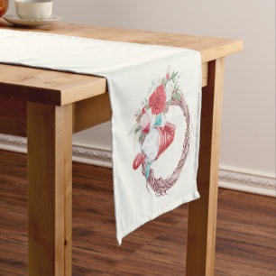 Chemin De Table Court Gnome dans une couronne d'osier avec des Roses de 
