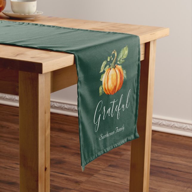 Chemin De Table Court Gratuit Citrouille Personnalisé Thanksgiving (In Situ)