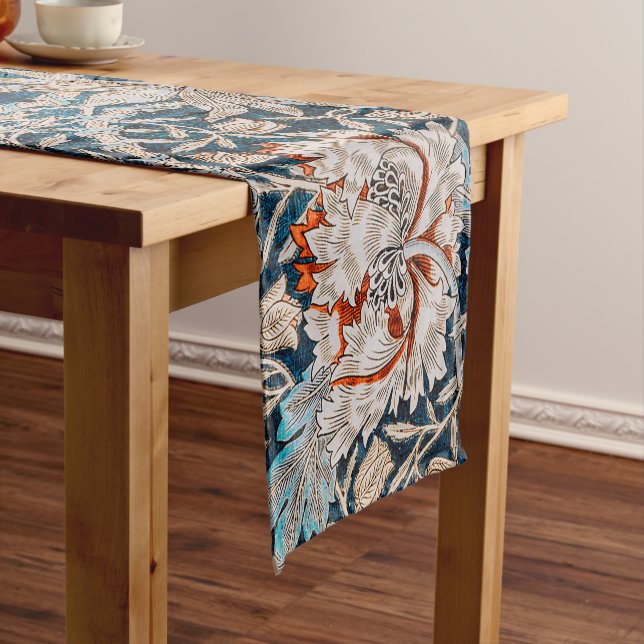 Chemin De Table Court Honeysuckle, William Morris Court Table Runner (In Situ)