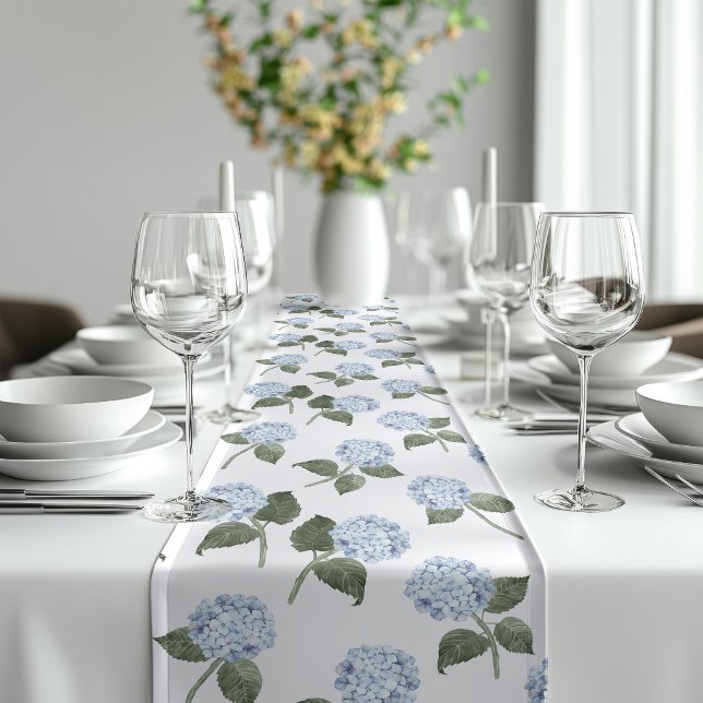 Chemin De Table Court Hydrangeas Bleus Aquarelle (Hydrangea Table Runner)