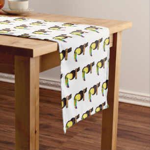 Chemin De Table Court Illustration de dessin animé d'oiseau toucan à bec