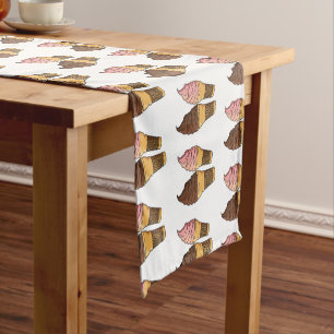 Chemin De Table Court Illustration du cône de crème glacée