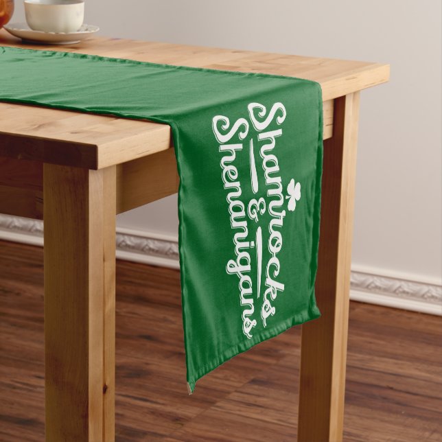 Chemin De Table Court Joyeuse Saint-Patrick Chance Shamrock & Shenanigan (In Situ)