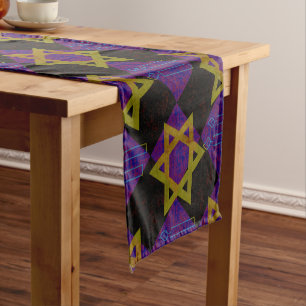 Chemin De Table Court L'image à thème Hanukkah de SlipperyJoe's jaune do