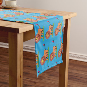 Chemin De Table Court Lion joyeux avec dessin animé de papillon