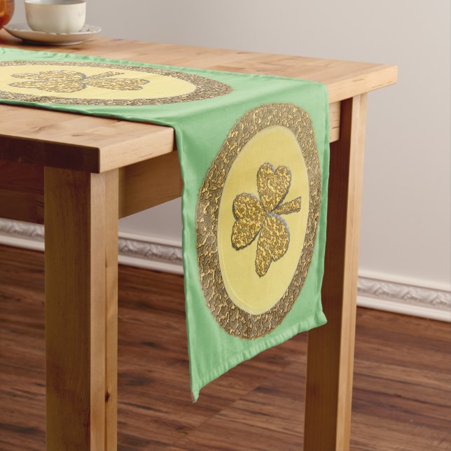 Chemin De Table Court Lucky Irish Shamrock Gold Coin (In Situ)
