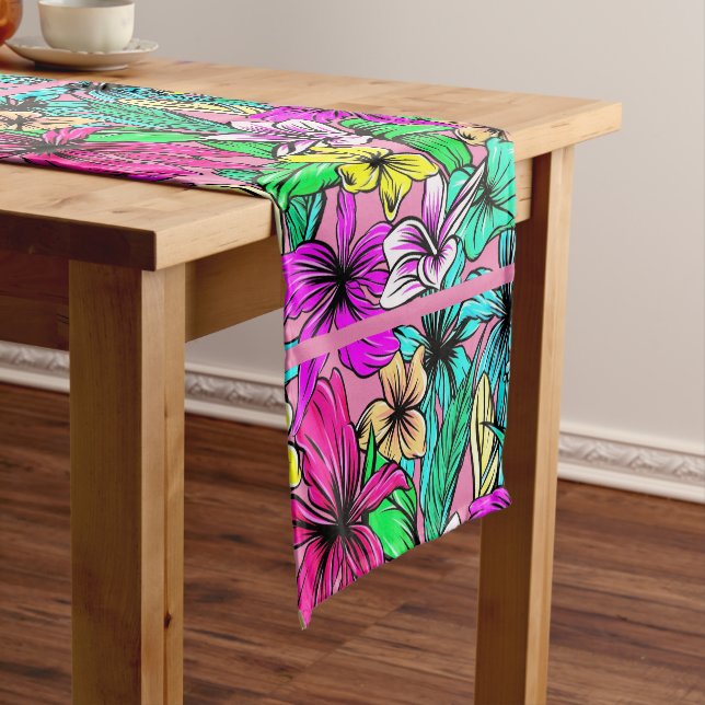 Chemin De Table Court Mélange de fleurs tropicales Thunder_Cove (In Situ)