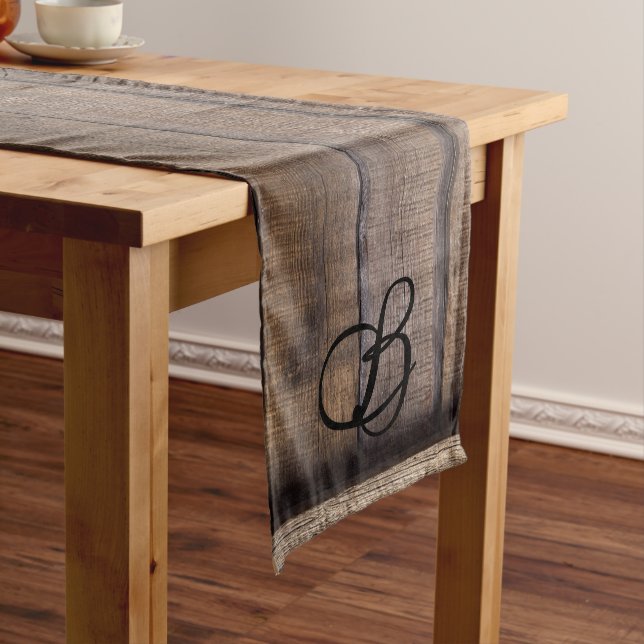 Chemin De Table Court Monogramme rustique du pays de bois (In Situ)