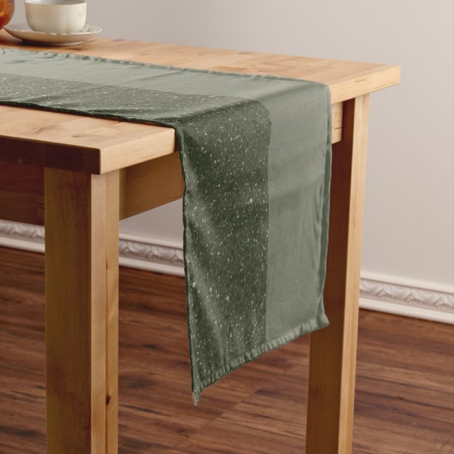 Chemin De Table Court Moss Green Split Table Runner - Conception personn (In Situ)