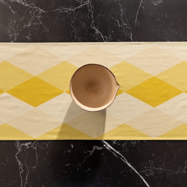 Chemin De Table Court Motif de forme Rhombus à teinte jaune (Créateur téléchargé)