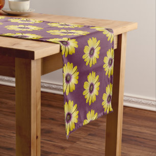 Chemin De Table Court Motif floral de Marguerite Africaine Jaune sur Fon