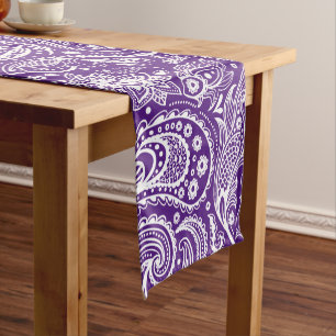 Chemin De Table Court Motif Floral Violet Et Blanc Paisley