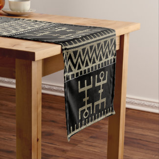 Chemin De Table Court Motif graphique de danse tribale