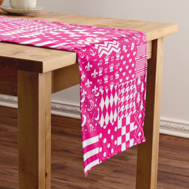 Chemin De Table Court Motifs mélangés rose blanc (Créateur téléchargé)