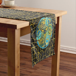 Chemin De Table Court Ornement décoratif de Celtic de Triquetra
