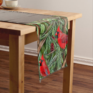 Chemin De Table Court Paire des Cardinaux rouges sauvages majestueux