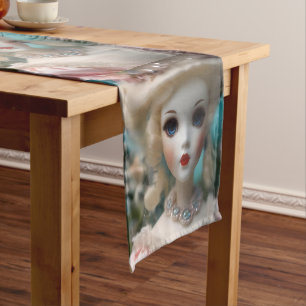 Chemin De Table Court Poupée Vintage bleue,