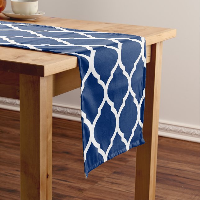 Chemin De Table Court Quatrefoil bleu marocain (In Situ)