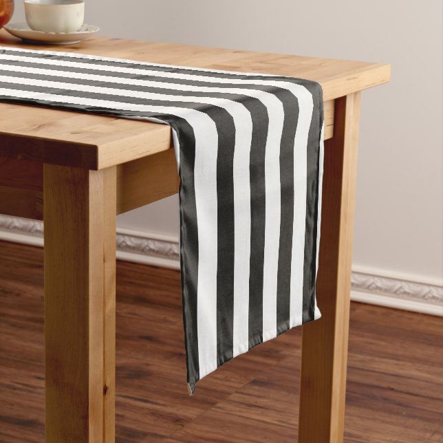 Chemin De Table Court Rayures d'arbitre Classique Noir & Blanc Vertical  (In Situ)