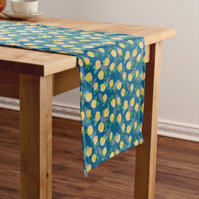 Chemin De Table Court Rose floral jaune sur bleu (In Situ)