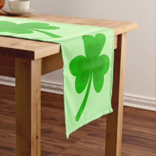 Chemin De Table Court Saint Patrick's Day Shamrock Pot of Gold Celtic Kn