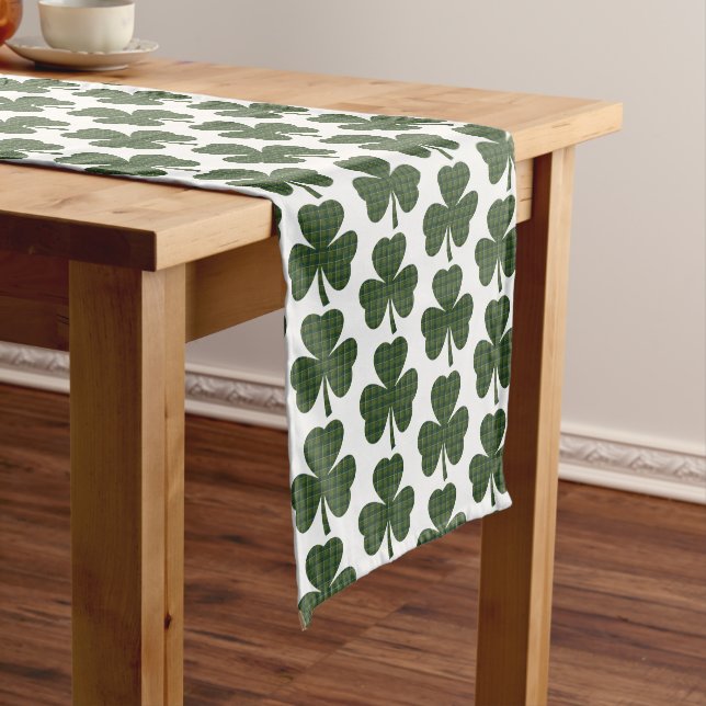 Chemin De Table Court Shamrock Shape Plaid Dark Green Table Runner (In Situ)