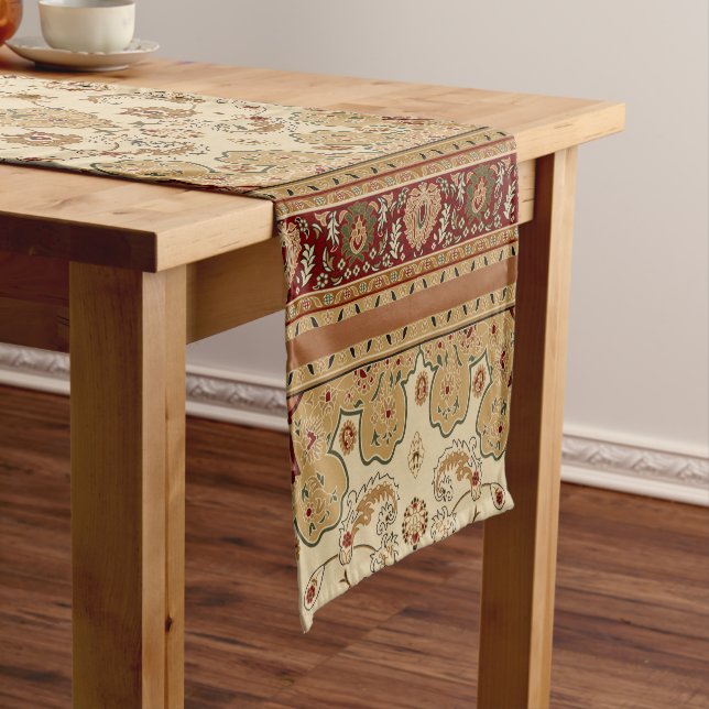 Chemin De Table Court Tapis persan rouge et brun (In Situ)