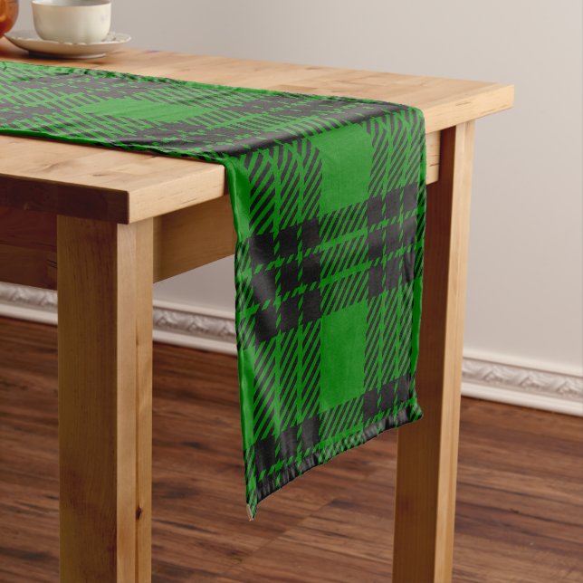 Chemin De Table Court Tartan vert et noir (In Situ)