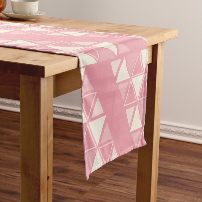 Chemin De Table Court Triangles géométriques rétro Vanille rose (In Situ)