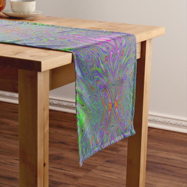Chemin De Table Court Trippy Abstrait violet, orange et papillon vert (In Situ)
