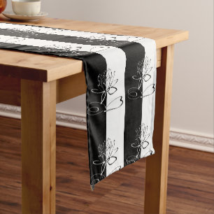 Chemin De Table Court Yin Yang Black Lotus Blossom