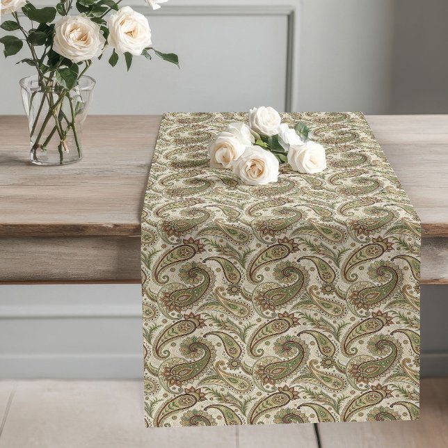 Chemin De Table Long Boho Earthy Paisley Imprimer Détails Sage Green Br (Boho Earthy Paisley Print Details Sage Green Brown Long Table Runner)