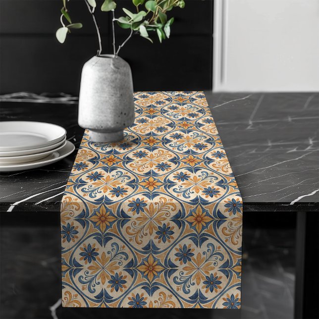 Chemin De Table Long Carrelage méditerranéen complexe décoratif (Decorative Mediterranean Intricate Tile Designs Long Table Runner)