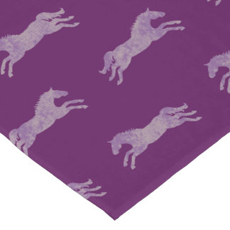 Chemin De Table Long Chevaux équestres classiques pourpres